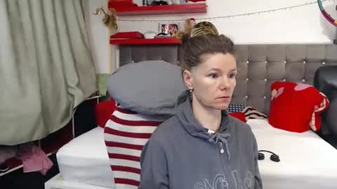 kelly online show from 01-19-26, 01:59