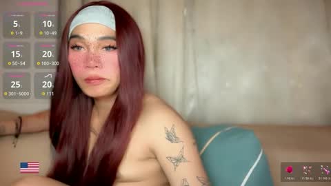 Kelly Smith online show from 03-12-26, 01:28