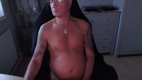 kellysomerset online show from 06-22-26, 03:58