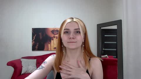 Kelly Stoneys online show from 02-05-25, 06:04