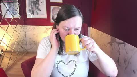 Kelly online show from 03-02-26, 05:42