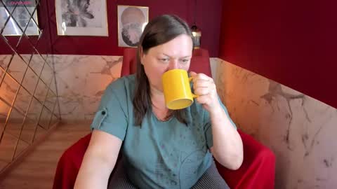 Kelly online show from 06-07-26, 08:40