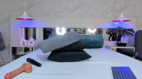 Kelly online show from 02-27-25, 10:04