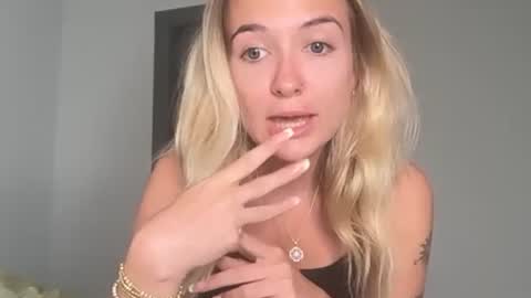 Kelsey Blu online show from 05-17-26, 12:08