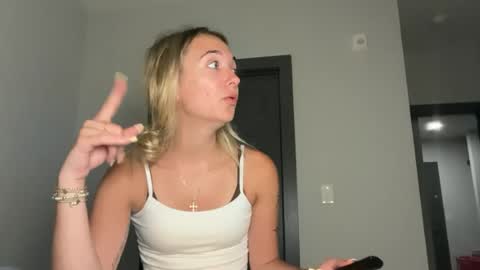 Snapshot of kelseyblu chatting on 07-07-26, 02:03 Kelsey Blu online show from 07-07-26, 02:03