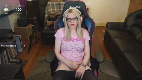 kelseycobalt online show from 10-07-25, 09:01