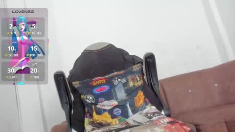 Snapshot of kelsi_steele chatting on 02-18-25, 06:37 kelsi_steele online show from 02-18-25, 06:37