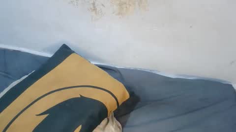 kem2000400282 online show from 12-20-25, 01:51