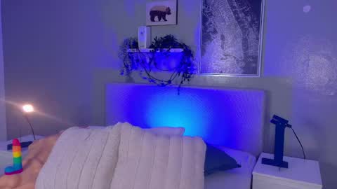   online show from 05-10-26, 11:15