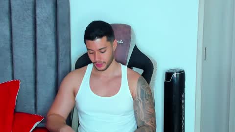 Snapshot of ken_mailik chatting on 02-01-25, 12:29 ken_mailik online show from 02-01-25, 12:29