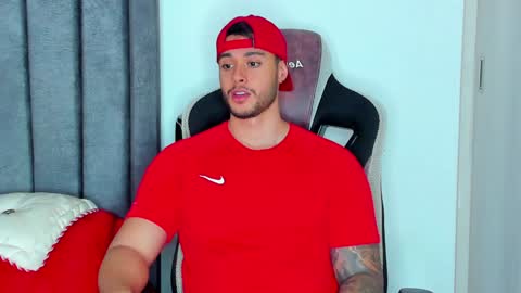 Snapshot of ken_mailik chatting on 02-06-25, 04:53 ken_mailik online show from 02-06-25, 04:53