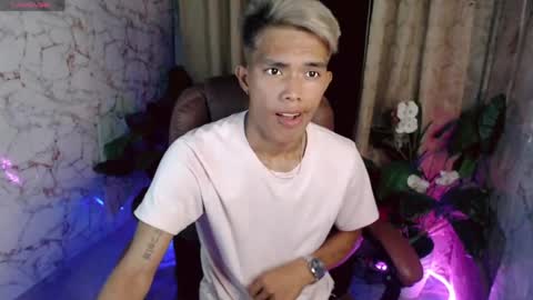 ken_minjun online show from 06-13-26, 11:08