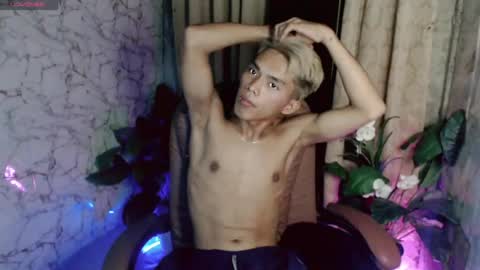ken_minjun online show from 06-17-26, 11:34