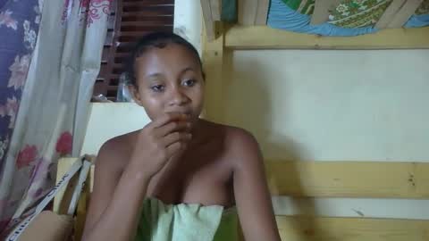 Kenchy online show from 10-04-25, 03:21