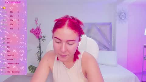 Snapshot of kendaall_jenner chatting on 02-11-25, 04:11 Kendall Jenner online show from 02-11-25, 04:11