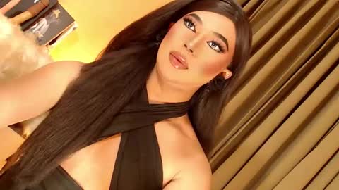 Ebony online show from 10-22-25, 07:02