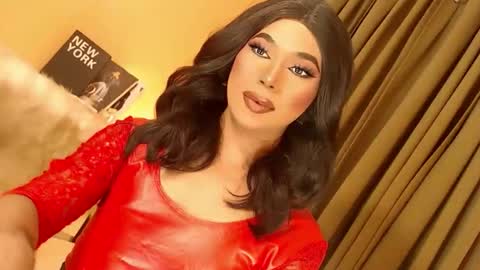 Ebony online show from 10-31-25, 06:42