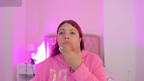 Kendall online show from 02-12-26, 05:13