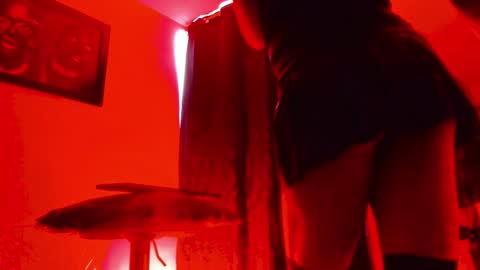 Kendall online show from 10-15-25, 09:04