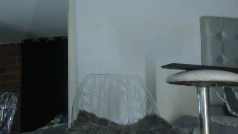 Kendall online show from 02-08-26, 10:07