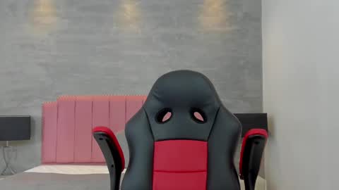 kendall_roous online show from 10-15-25, 11:43