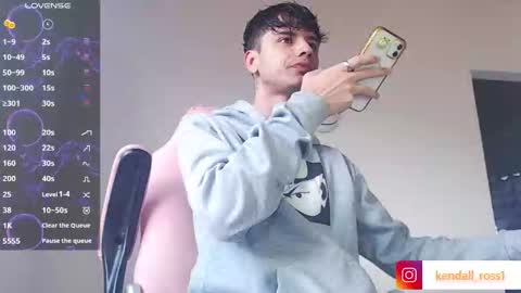 kendall ross online show from 10-01-25, 02:23