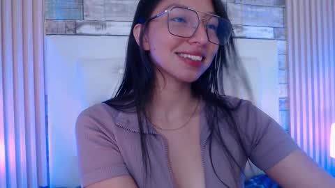 kendall_saenz online show from 10-10-25, 07:35