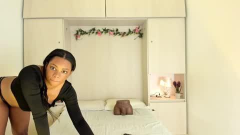 Kendal online show from 02-19-26, 12:12