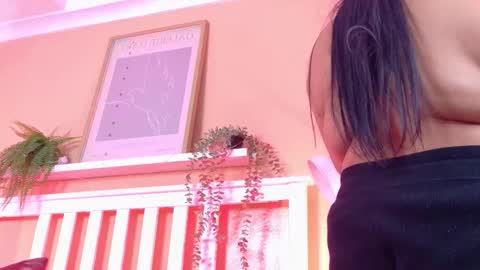   online show from 11-04-25, 10:14