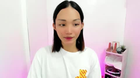 KENDAL online show from 10-05-25, 05:06