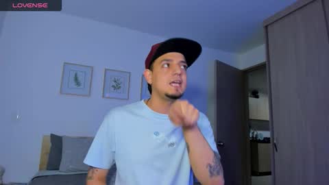 kendel_dimitri online show from 11-27-25, 02:35