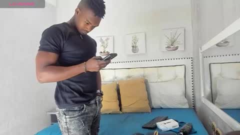 Kender online show from 10-30-25, 08:42