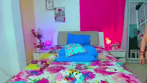 Snapshot of kendra_love31 chatting on 03-23-26, 03:10 kendra_love31 online show from 03-23-26, 03:10