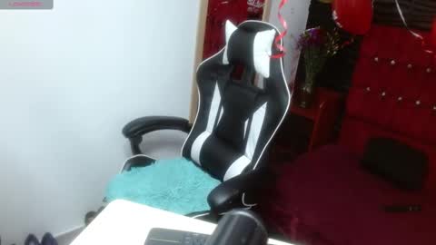 Snapshot of kendra_lust_69 chatting on 03-12-25, 04:51 kendra_lust_69 online show from 03-12-25, 04:51