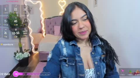 Snapshot of kendra_tay chatting on 01-05-25, 02:49 kendra online show from 01-05-25, 02:49