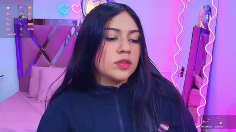 kendra online show from 10-20-25, 03:07