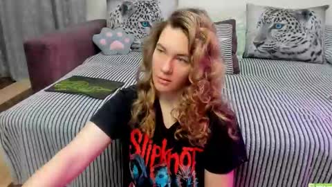 Kendra online show from 03-12-26, 11:55