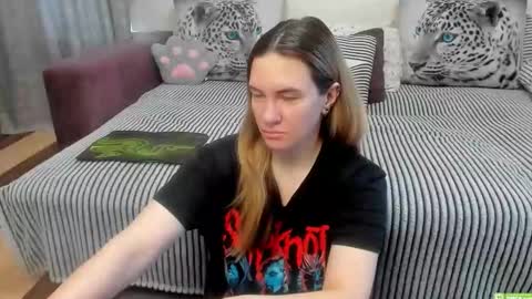 Kendra online show from 04-30-26, 11:42