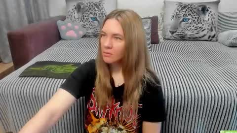 Kendra online show from 05-12-26, 11:46