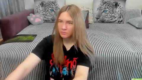 Kendra online show from 05-13-26, 11:55