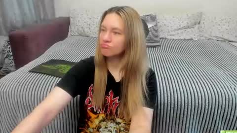 Kendra online show from 06-12-26, 12:42