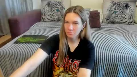 Kendra online show from 06-17-26, 12:35