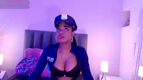 kendrachavezz1 online show from 09-19-25, 10:32