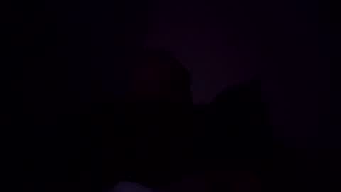 Snapshot of kendralamar77 chatting on 10-05-25, 03:27 T online show from 10-05-25, 03:27