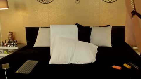 KENDRA online show from 02-16-25, 04:31