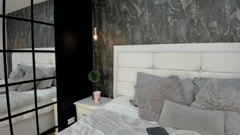 KENDRA online show from 03-12-25, 09:03