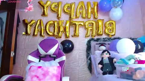 Snapshot of kendrapotter chatting on 12-18-25, 07:42 KENDRAPOTTER online show from 12-18-25, 07:42