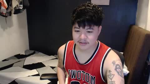 Snapshot of kenhotline911 chatting on 11-19-25, 02:39 ken online show from 11-19-25, 02:39