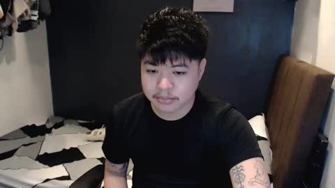 Snapshot of kenhotline911 chatting on 11-20-25, 02:06 ken online show from 11-20-25, 02:06