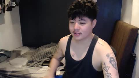 Snapshot of kenhotline911 chatting on 11-26-25, 02:51 ken online show from 11-26-25, 02:51